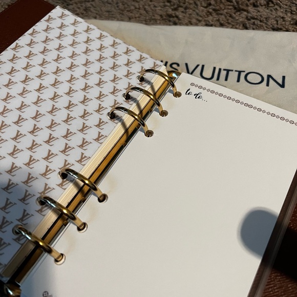 AUTHENTIC EUC LV Medium Ring Agenda - Picture 10 of 10